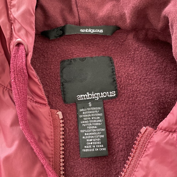 Ambiguous Jacket - Picture 2 of 10